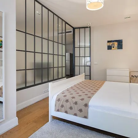 דירה Galata Flats
