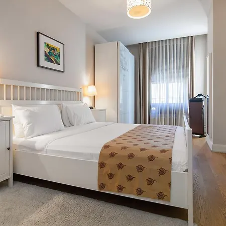 Galata Flats *