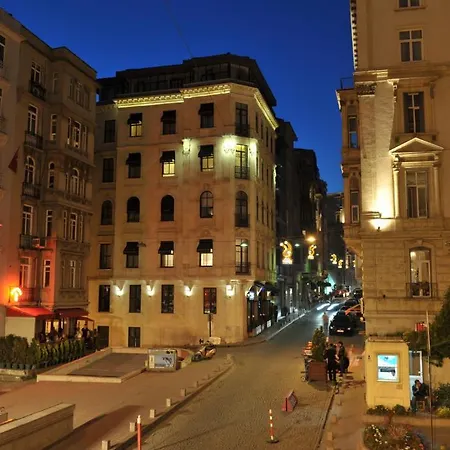 דירה Galata Flats *